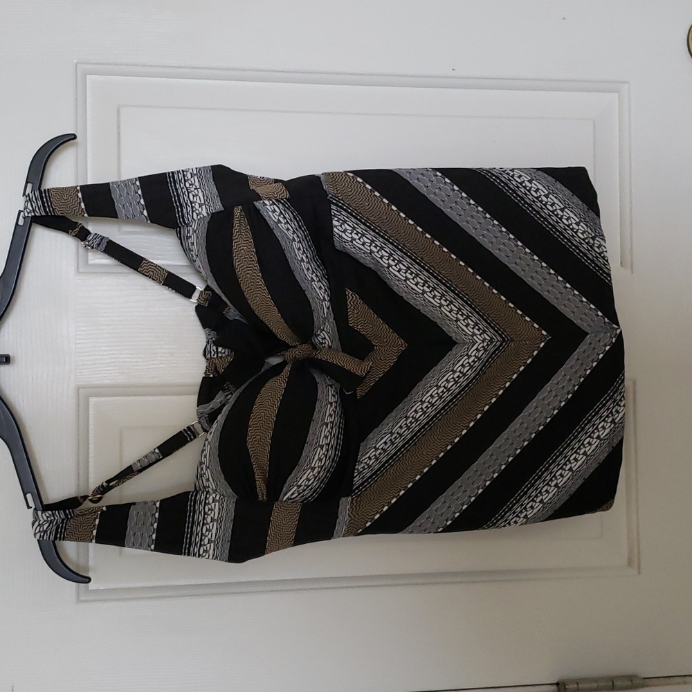 Time and Tru tankini top size XL